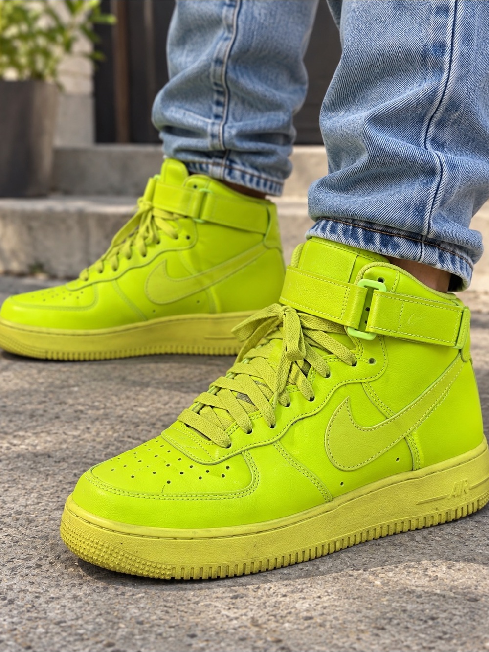 Nike Men's High-Top Sneakers Lime Green